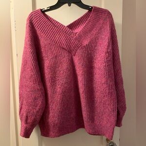 Heartloom brand. Size Large